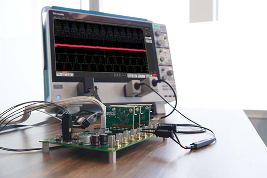 Tektronix 6系列 MSO 混合信号示波器